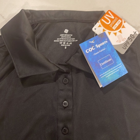 WOMENS GOLF TOP NWT - Picture 2 of 5